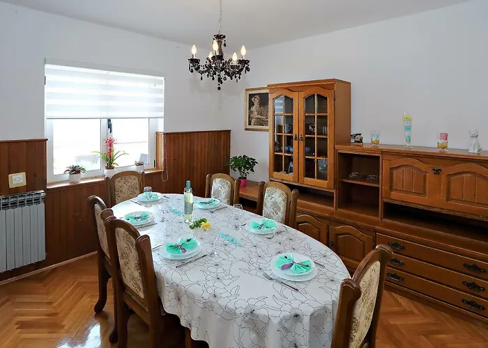 Nena Apartmán